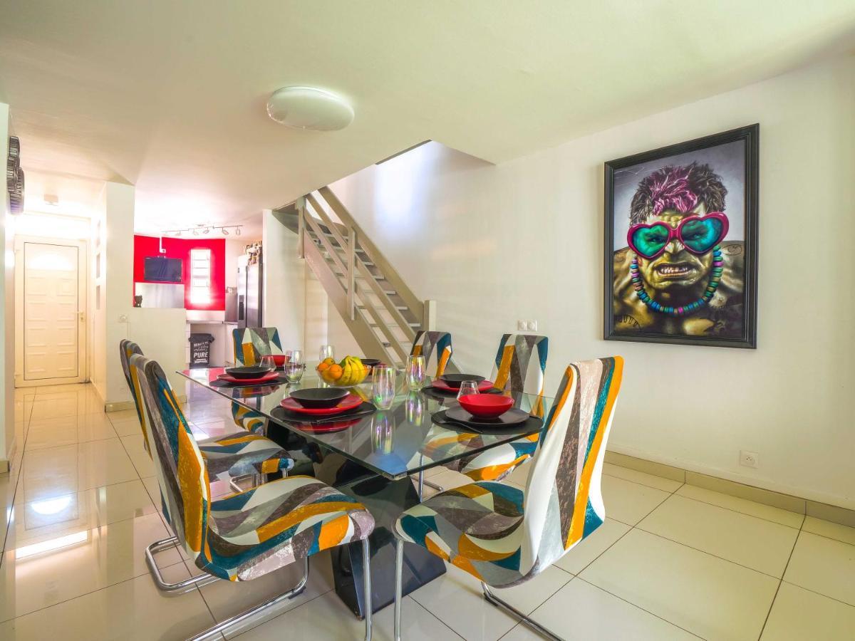 Triplex Yasuke: Vivez L'Experience Pop Art Et Geek En Plein Coeur De Petit-Bourg Villa Exterior photo